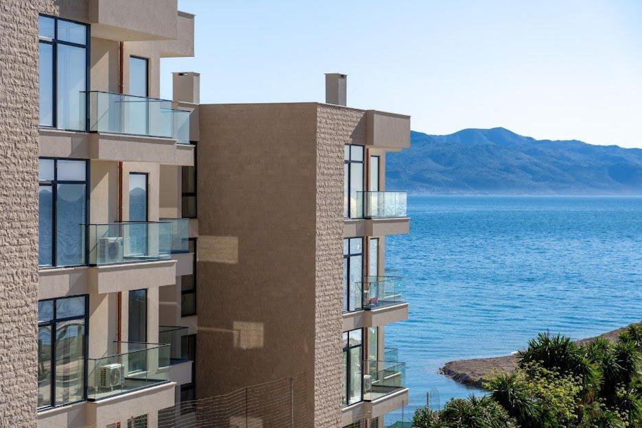 Oni Rooms Saranda Exterior foto